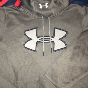 Under Armor Sweatshirt